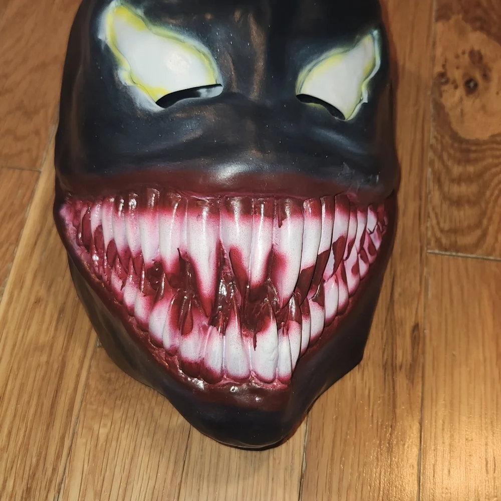 VENOM MASK ADULT UNISEX WILD FREAKY LOOKING SOFT COSPLAY DRESS UP COSTUME OSFM